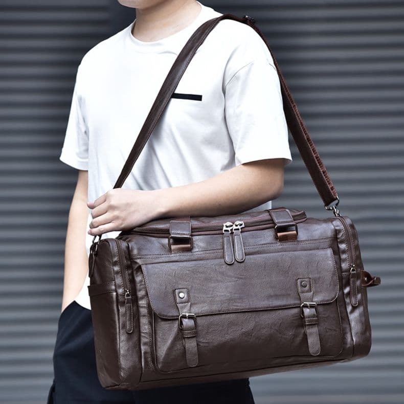 キャリーオンバッグ 高機能レザーポケット旅行鞄