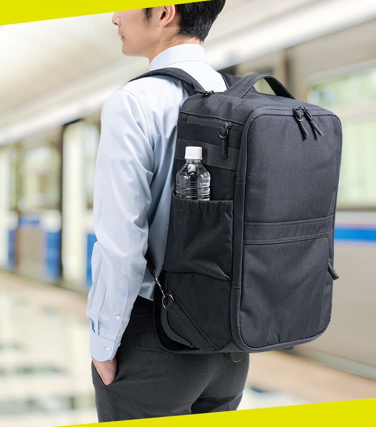 キャリーオンバッグ 多機能変形型ビジネスリュック