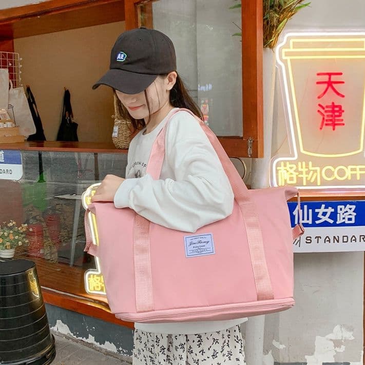 キャリーオンバッグ 大容量多機能キャリーオン対応旅行鞄